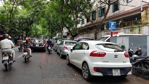 Hà Nội thử nghiệm đỗ xe theo ngày chẵn, lẻ ảnh 1